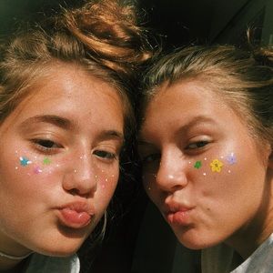 Meet your Posher, Tori